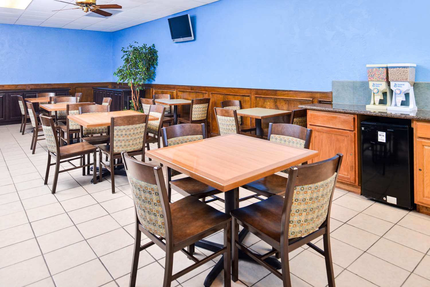 Americas Best Value Inn Clute Lake Jackson 16/24