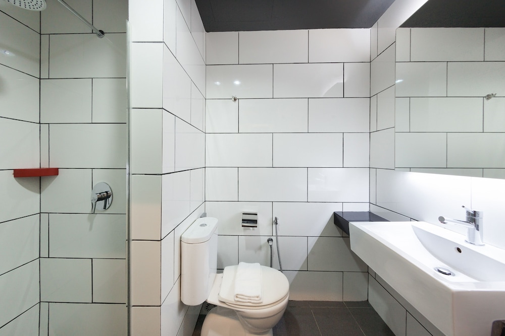 Tune Hotel Klia2 58/61