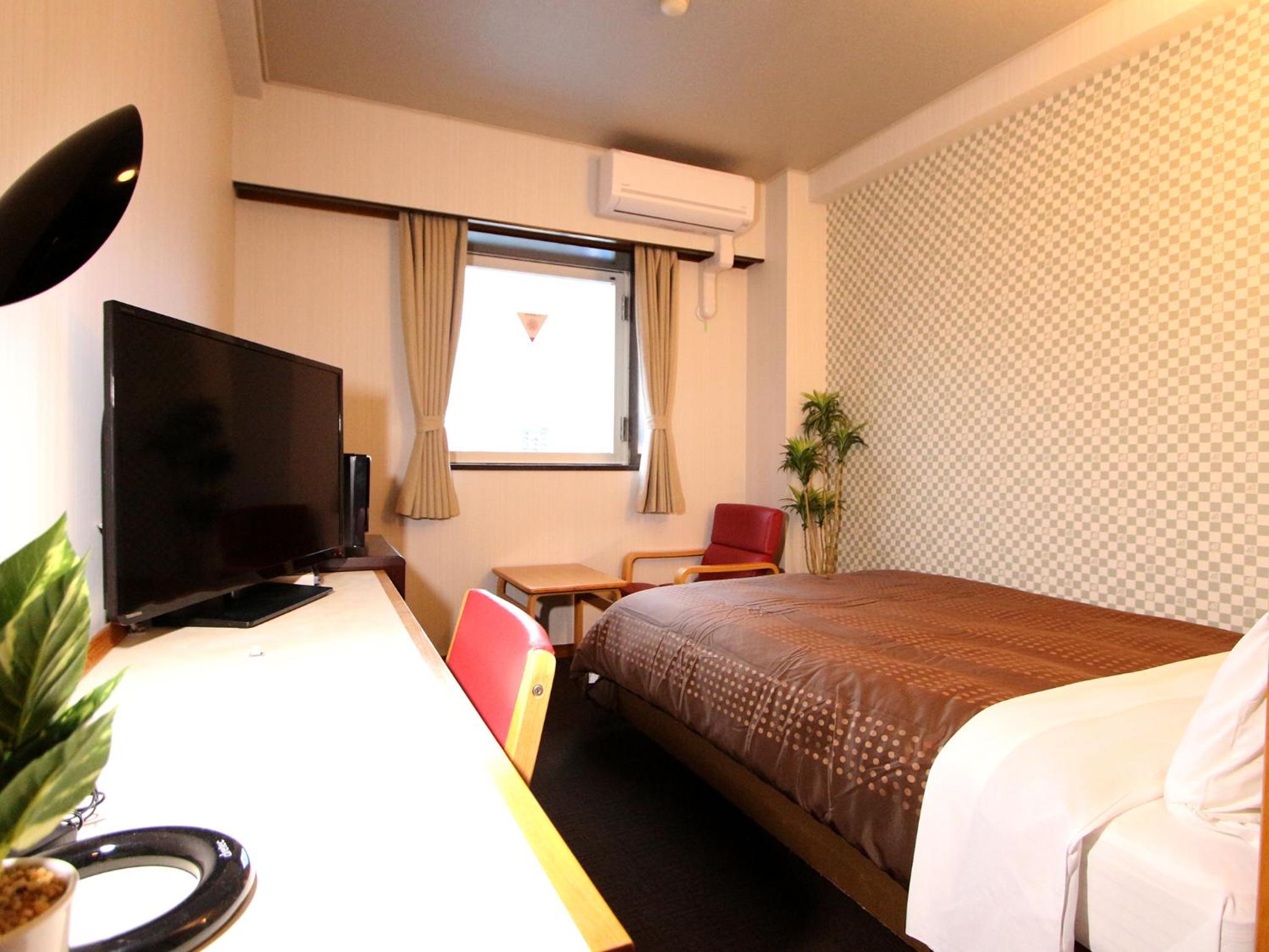 Room, Double Bed