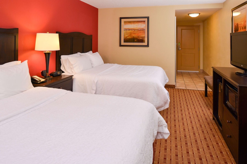 Hampton Inn Williamsburg 18/39