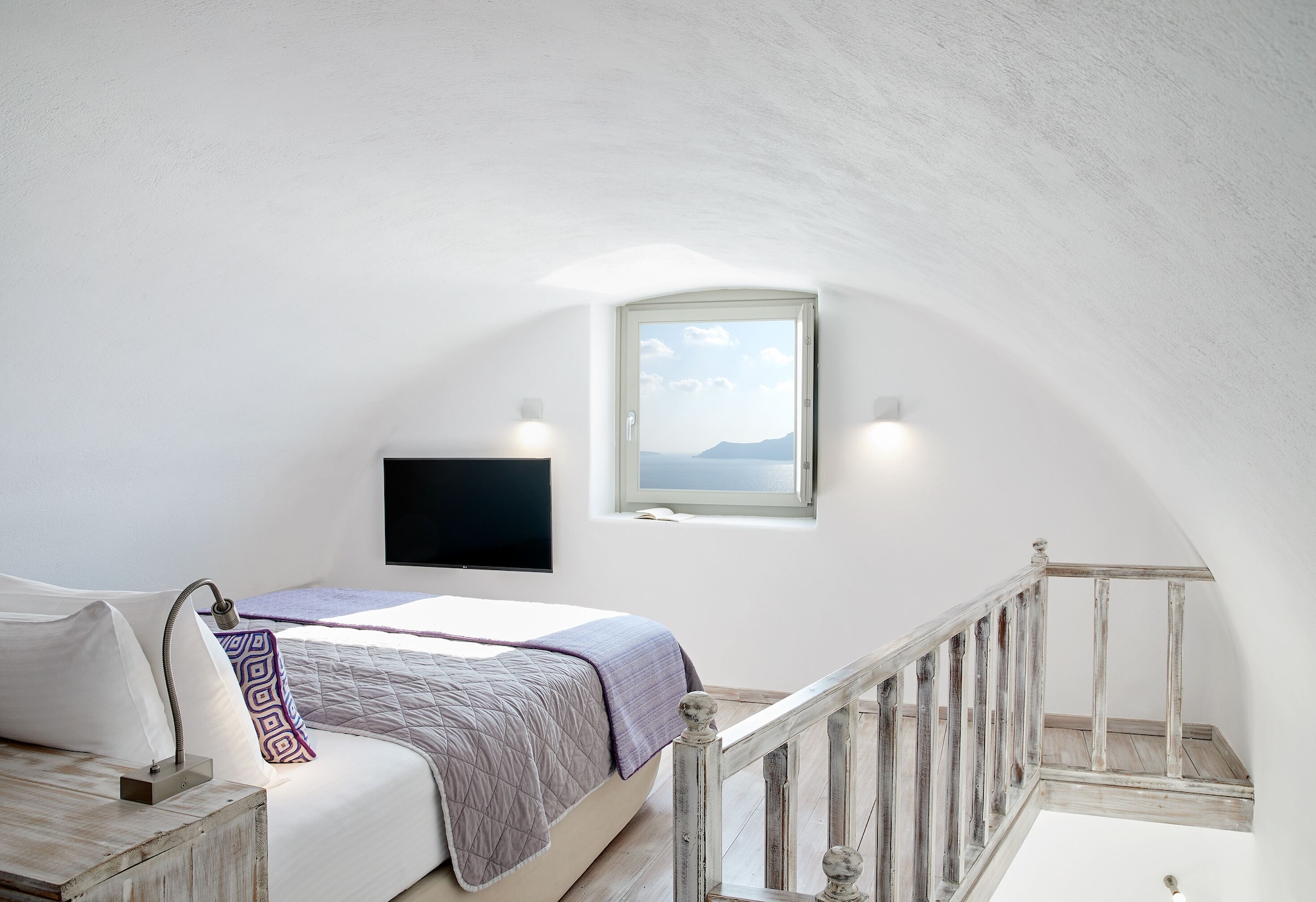 Premium, Suite, 1 Double and 1 Single Bed, Caldera View, Outdoor Jetted Tub