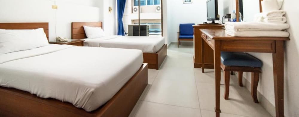 Siam Palace Hotel 27/40