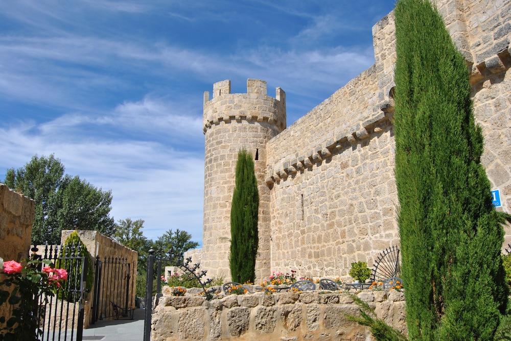 Senorio de Olmillos Hotel 26/29