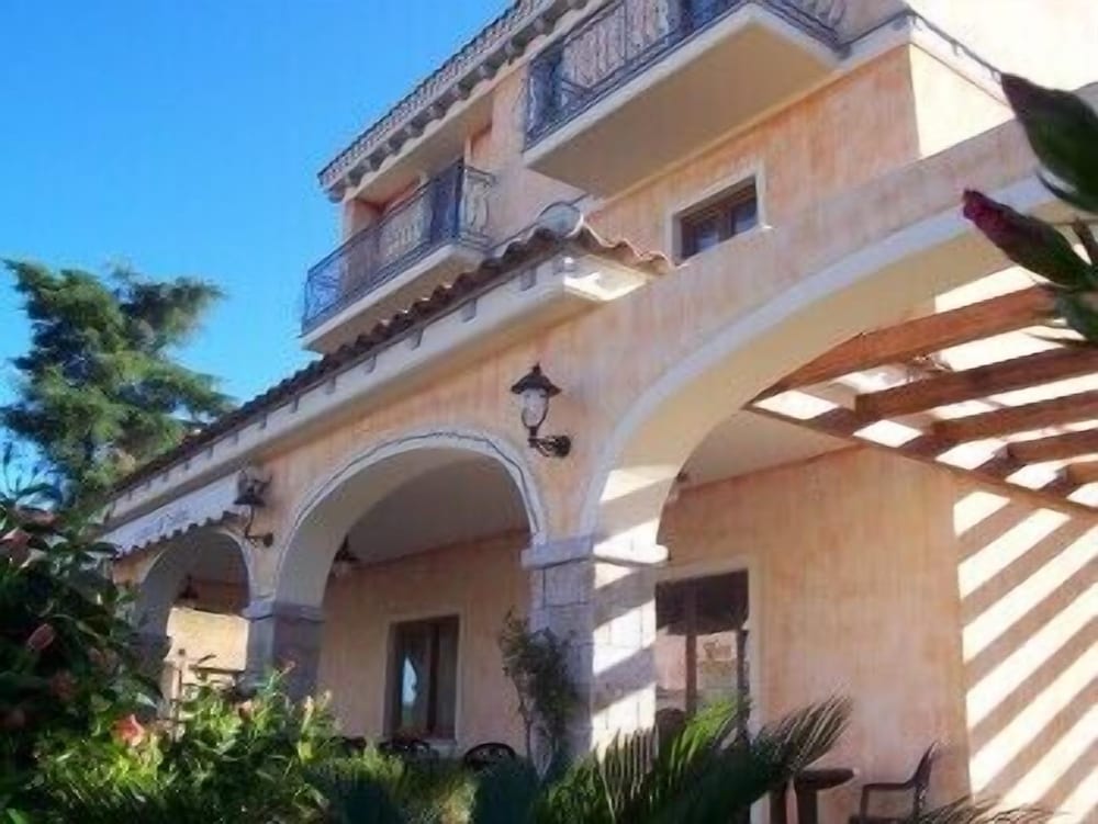 Hotel Castello Di Tavolara 2/34