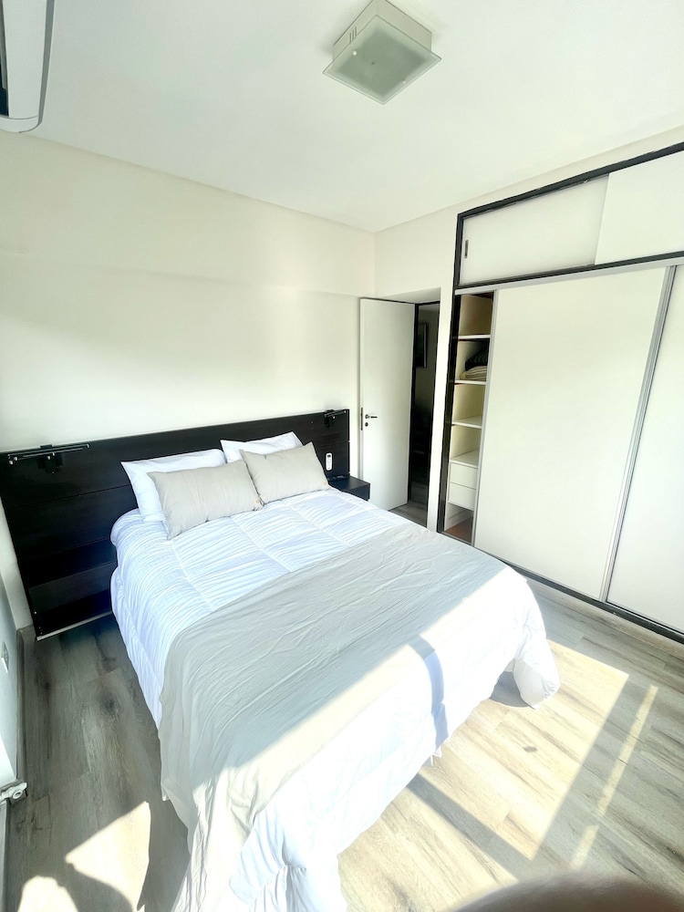 Golf Tower Suites Apartments 35/64