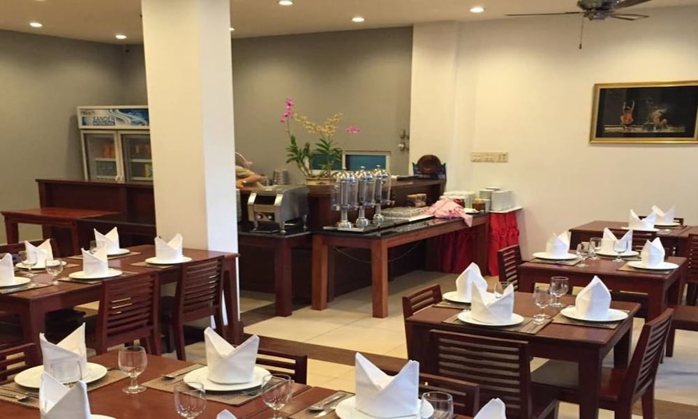 Sabaidee At Lao 52/69
