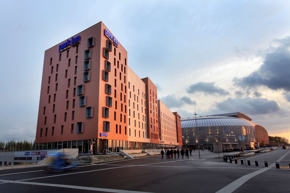 Park Inn By Radisson Lille Grand Stade 1/43