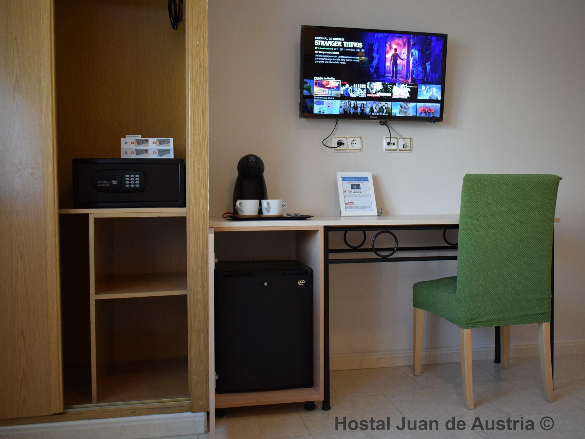 Hostal Juan De Austria 39/50