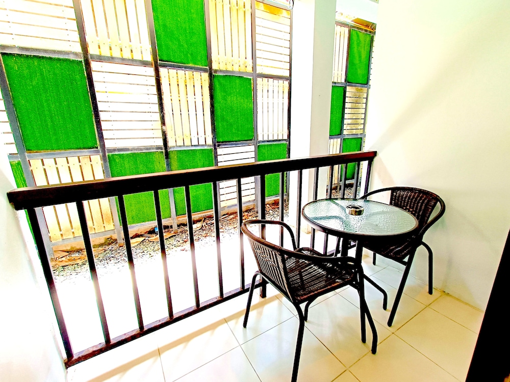 Baan Yuree Resort Spa 63/78