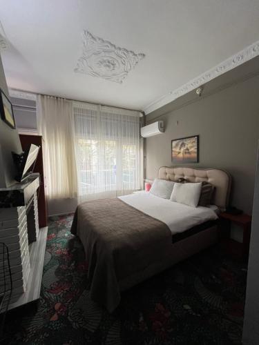 Otel Unlu 4/18