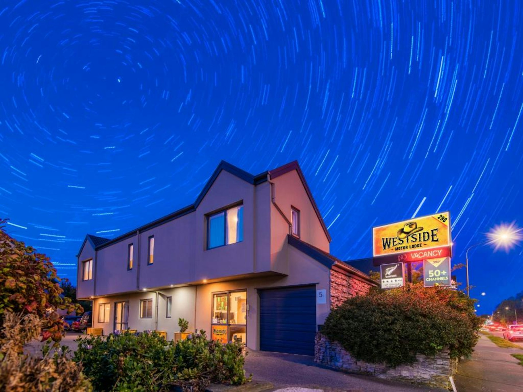 298 Westside Motor Lodge 4/41