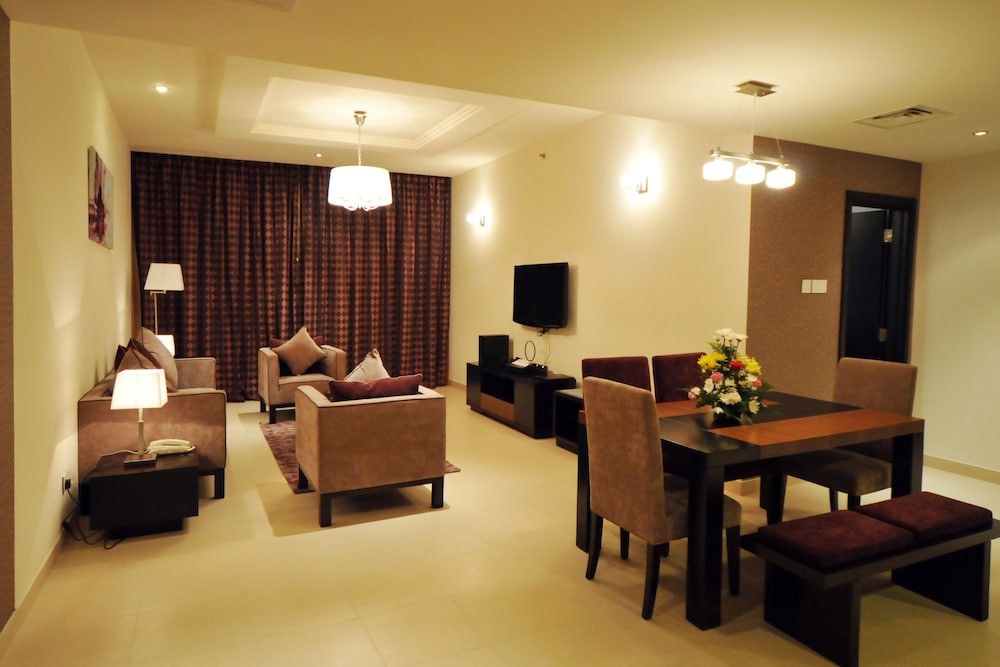 Dunes Apartment Oud Metha 61/69
