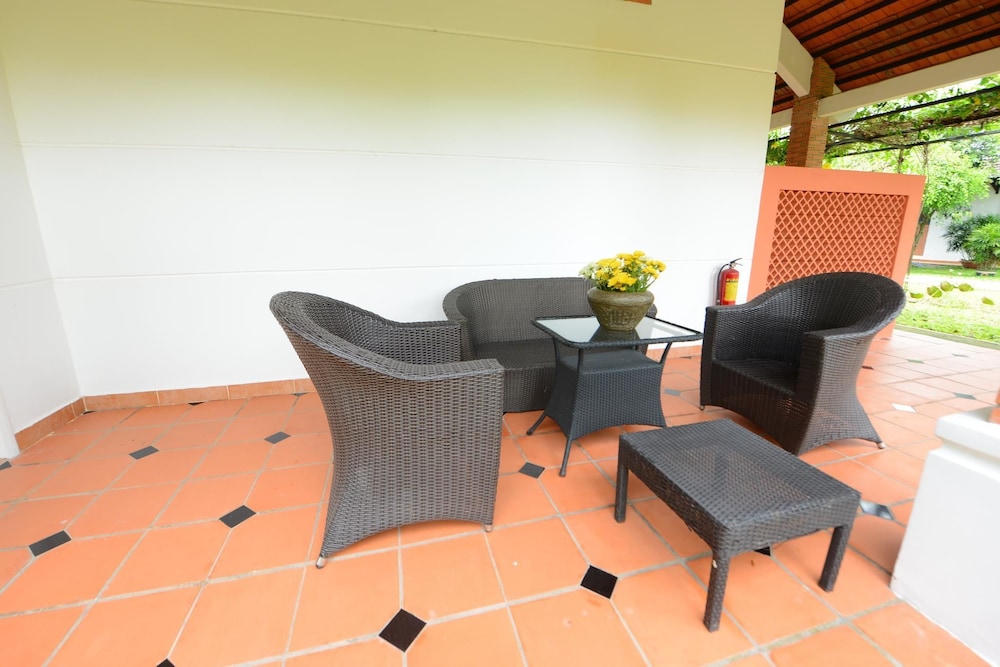 Les Hameaux de L Orient 51/61