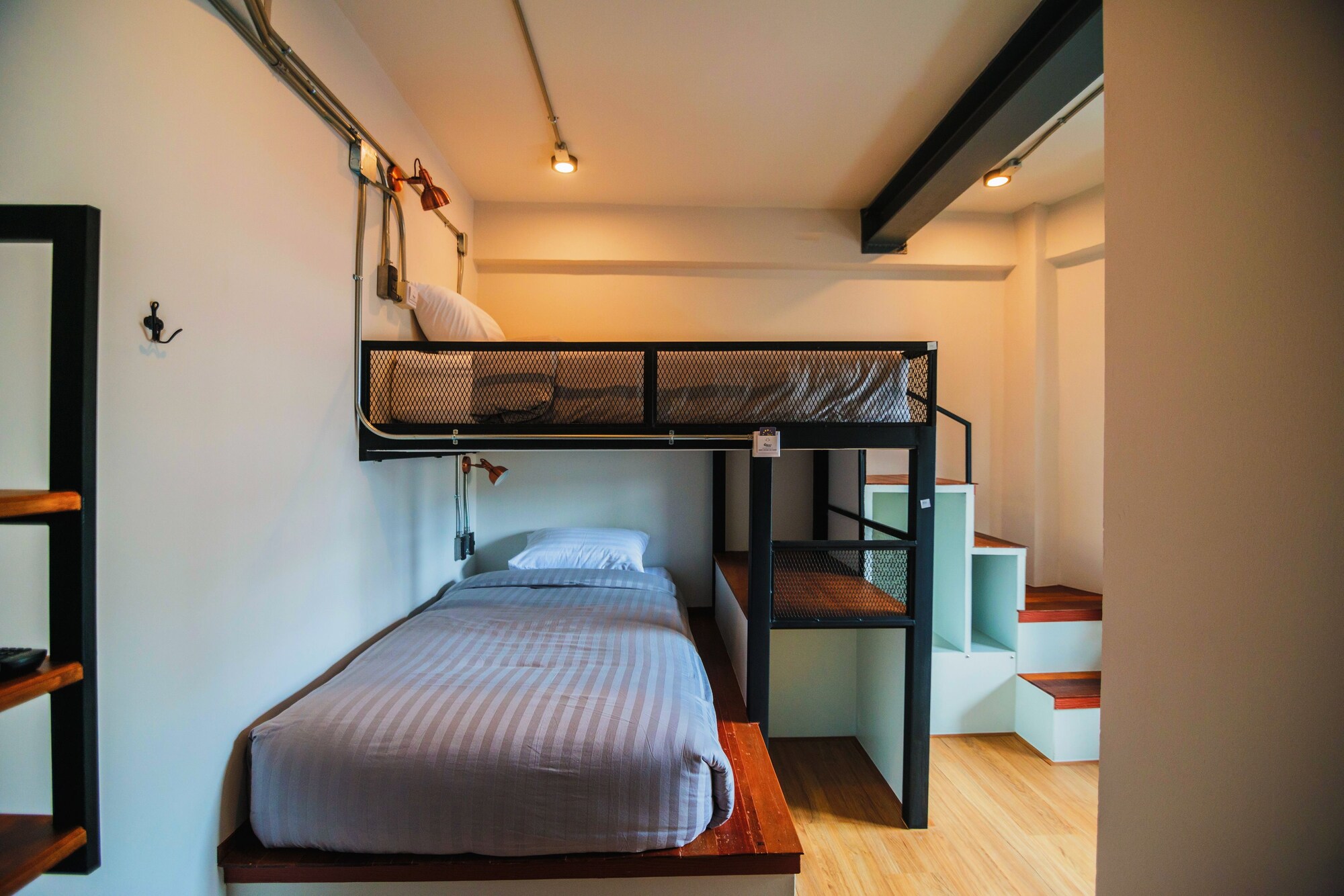 ROOM, TWIN BEDS, BUNK BED, PRIVATE BATHROOM