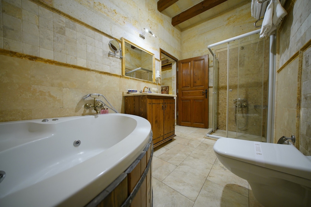 غرفة عائلية بسرير مزدوج وسرير فردي، Harman Cave Hotel 8/10