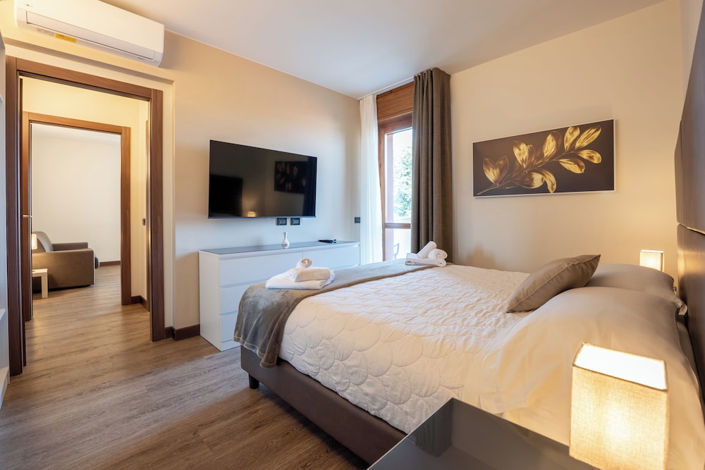 Hotel Gardenia 28/94
