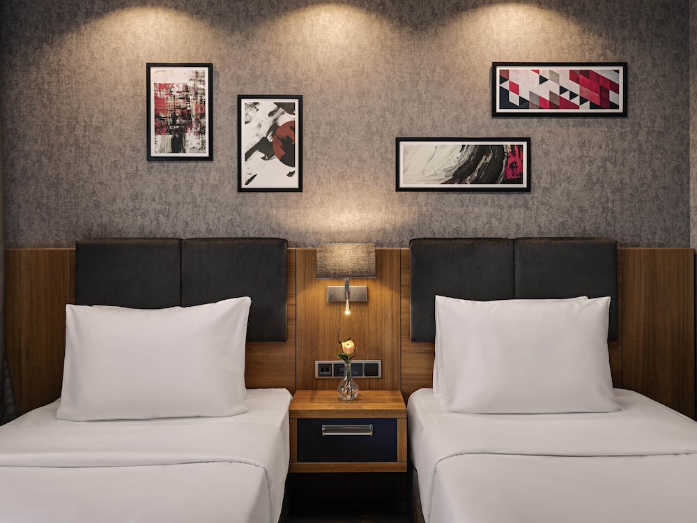 Movenpick Hotel Trabzon 48/60