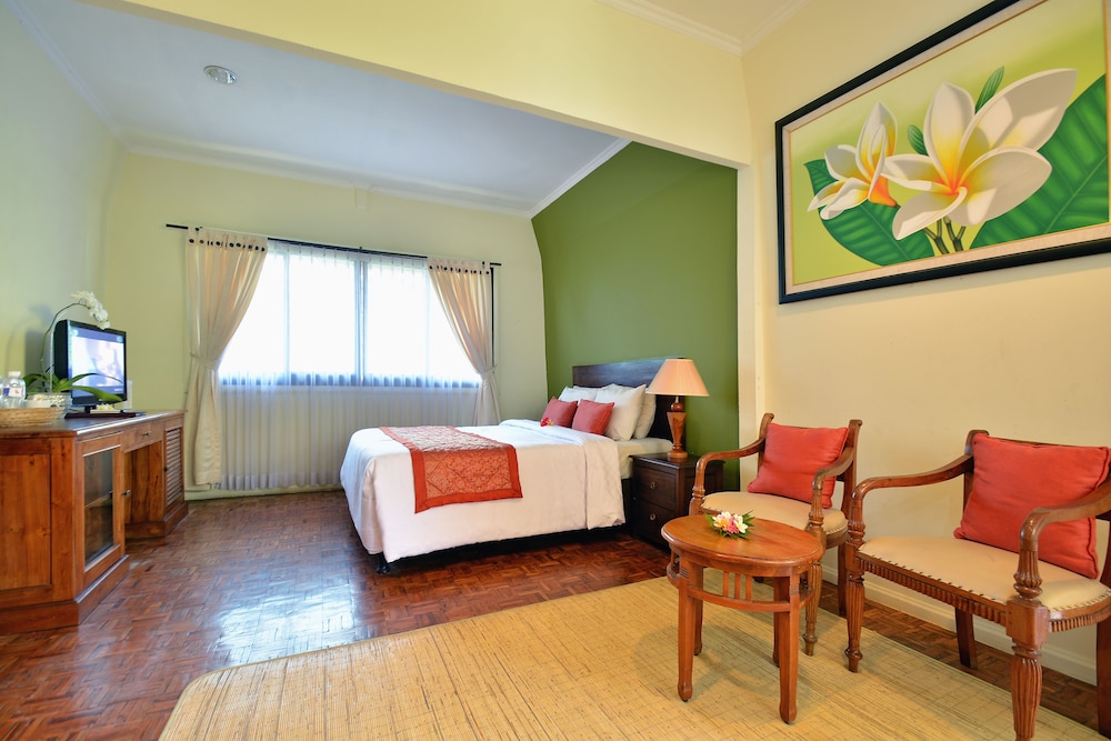 Puri Dewa Bharata Hotel and Villas 14/49