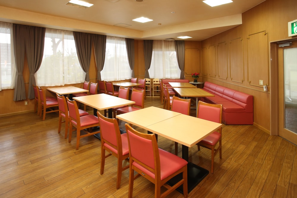 Green Rich Hotel Aso Kumamoto Airport 60/68