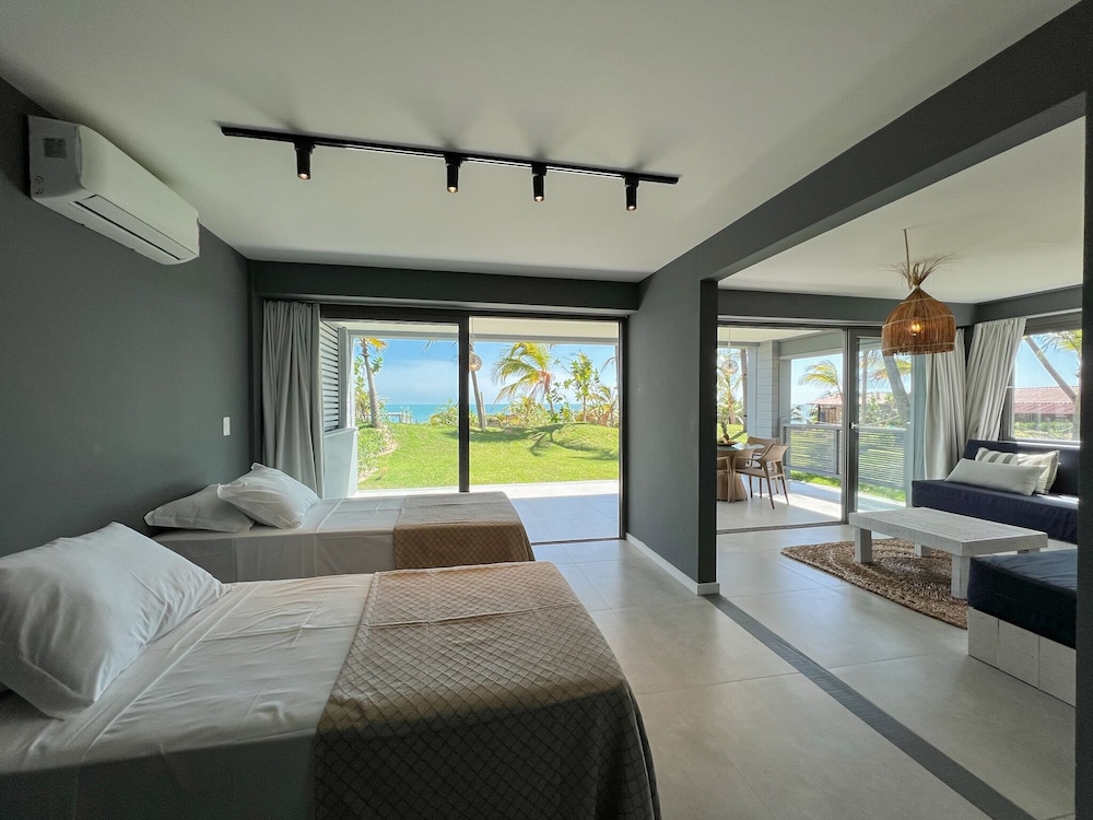 Club de Mar Condo Hotel 7/50