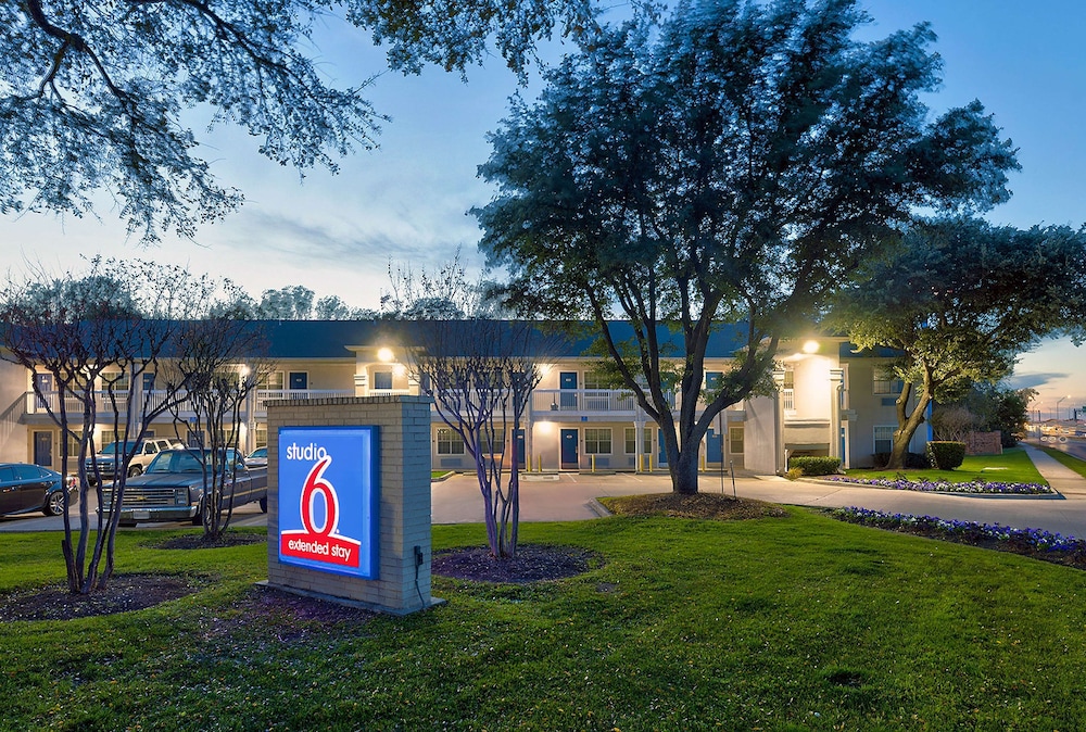Studio6 North Richland Hills, TX - Fort Worth 33/38