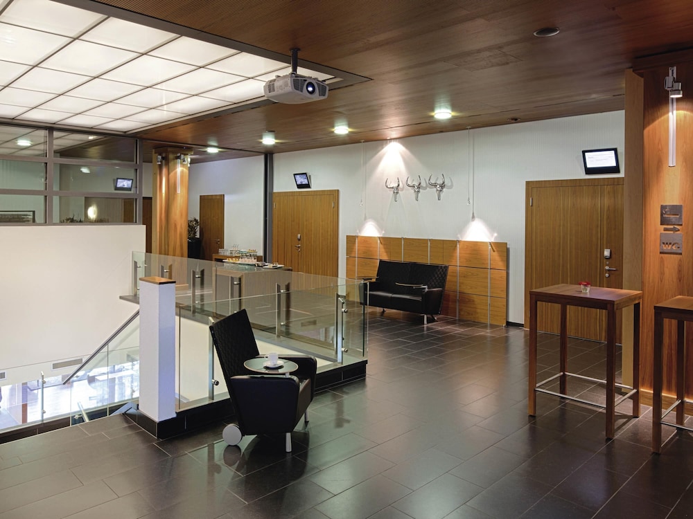 Movenpick Hotel Zurich Airport 39/68