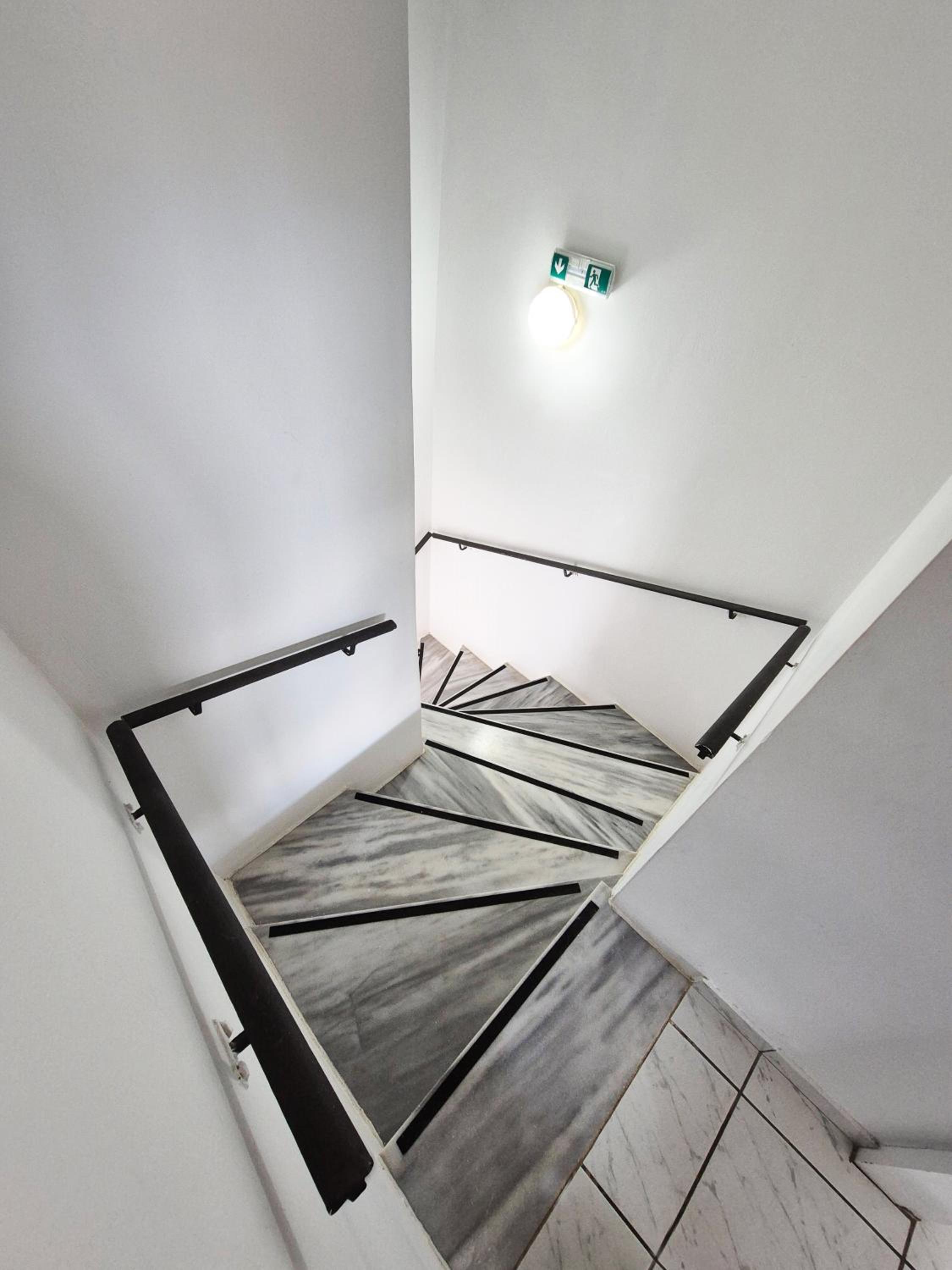 Natalies Hotel and Apartments 25/54