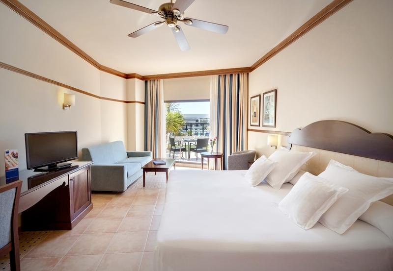 Superior, Twin Beds, Garden Access