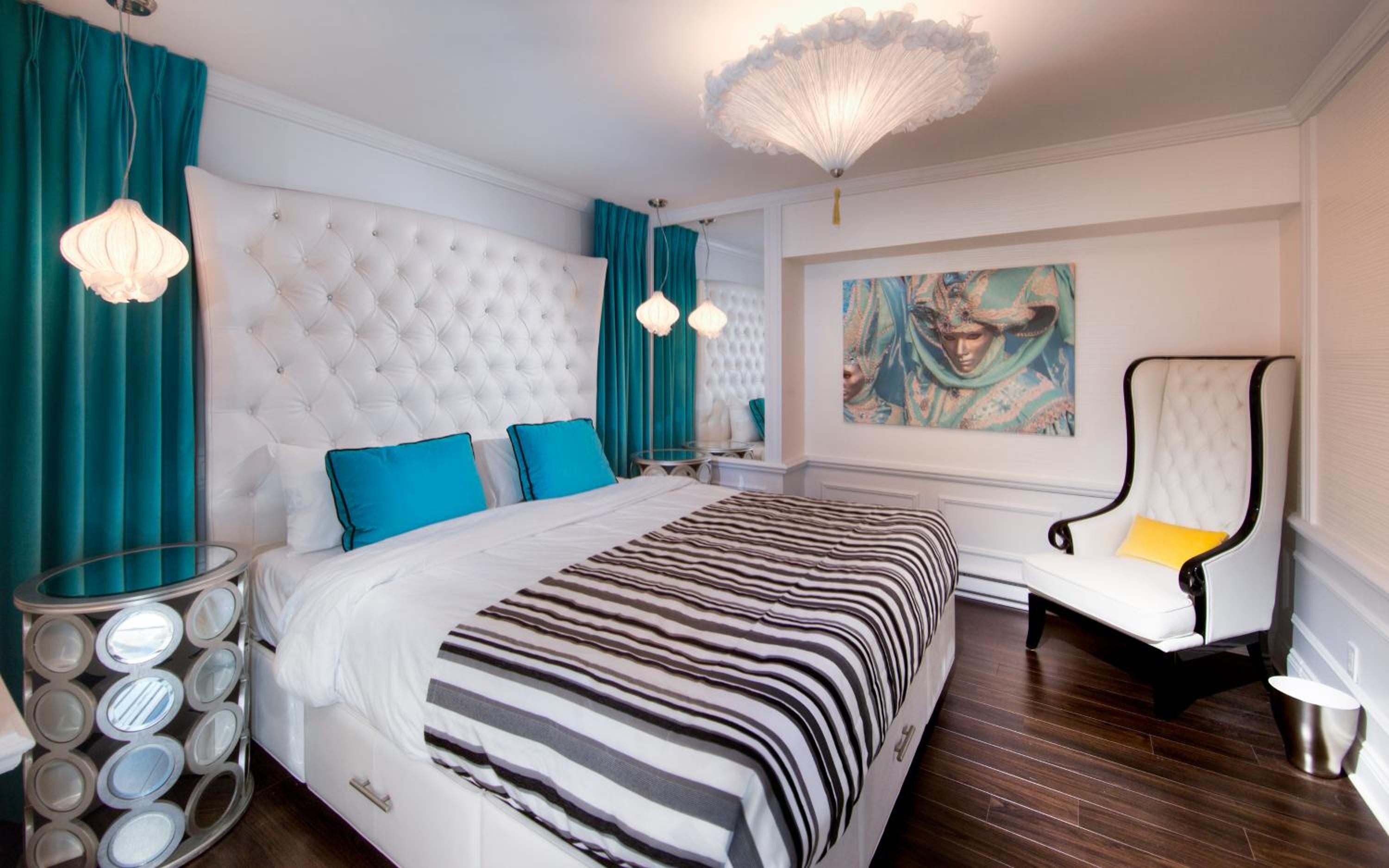Premium, Suite, King Bed, Queen Murphy Bed