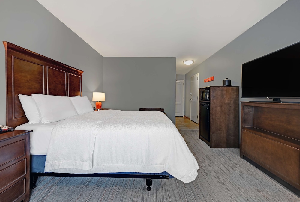 Room, King Bed, Accessible