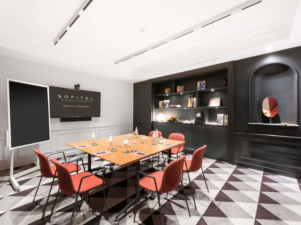 Sofitel Rome Villa Borghese Hotel 72/79