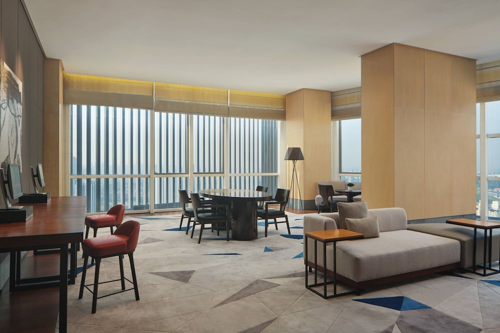 Le Meridien Petaling Jaya (ex New World Petaling Jaya) 43/75