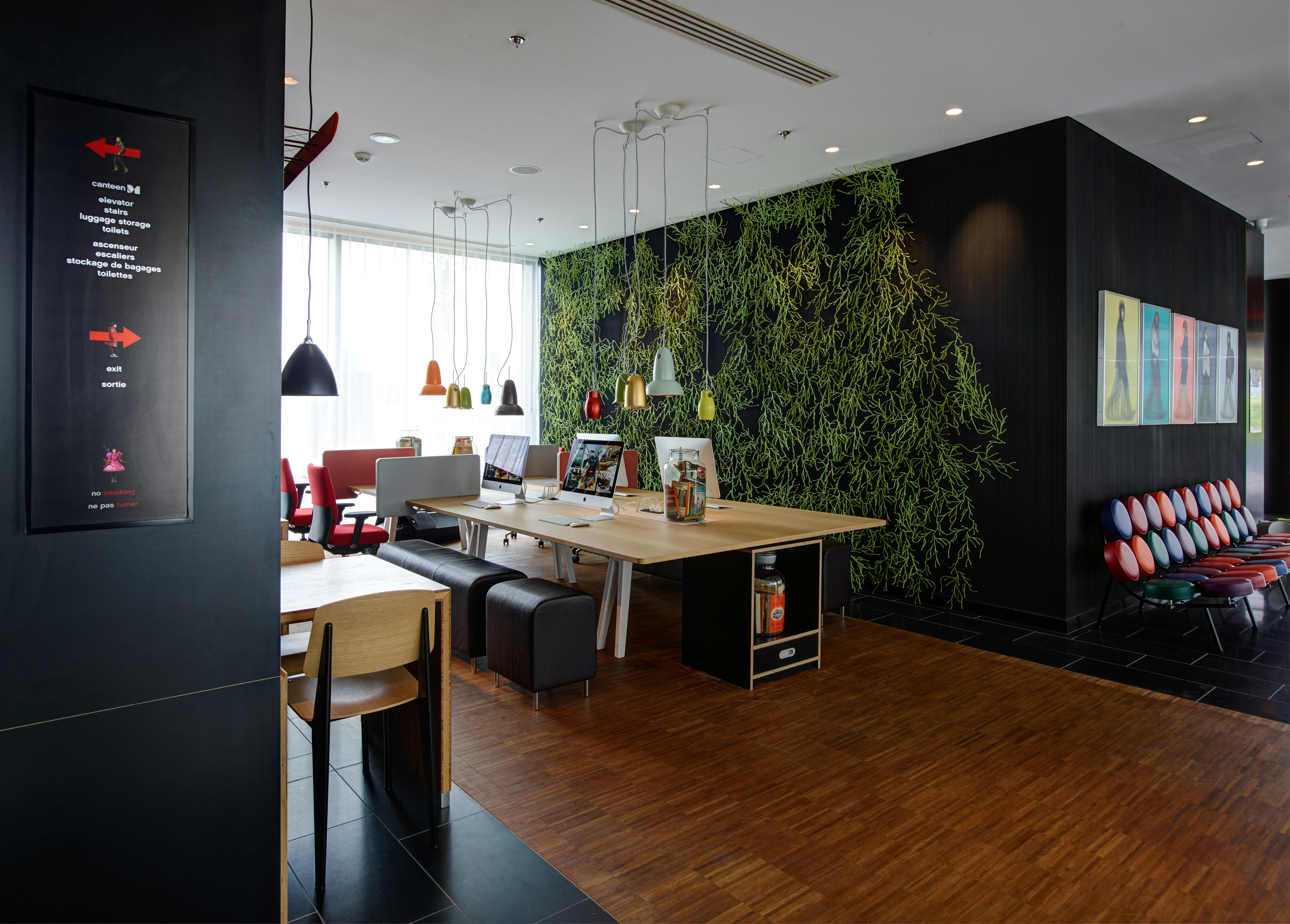 CITIZENM PARIS CHARLES DE GAULLE 28/48