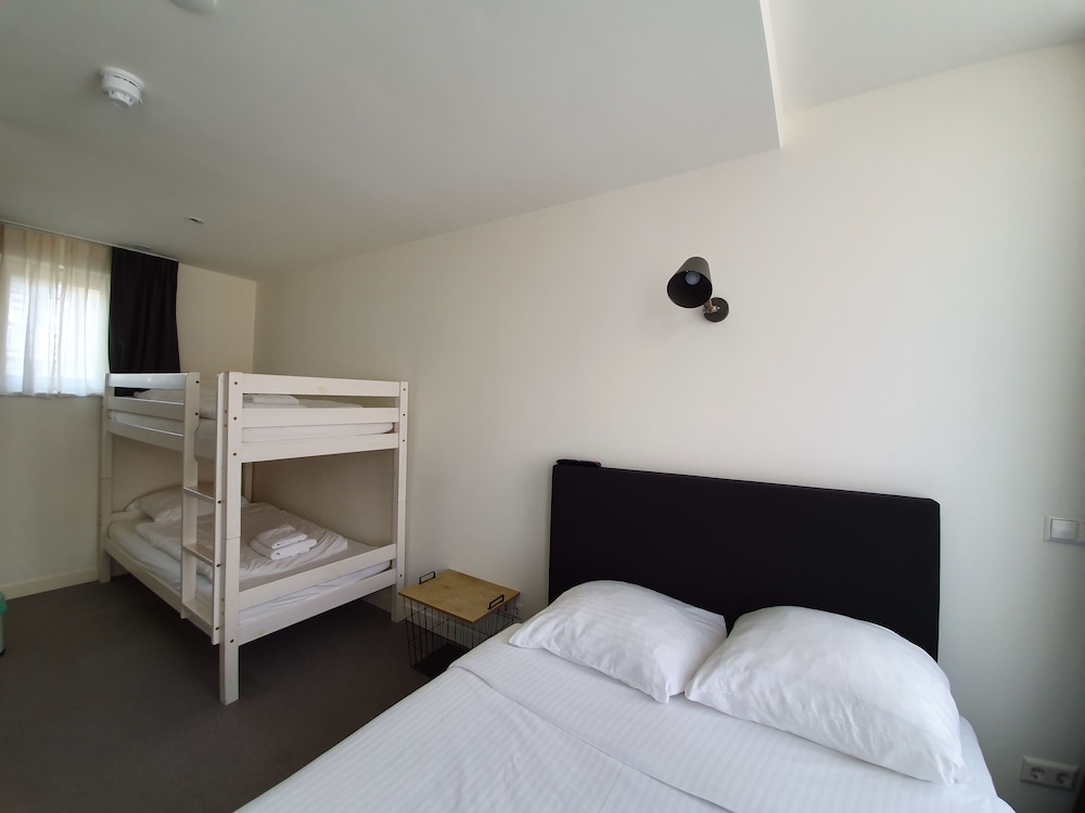 Hotel Heye 130 11/47