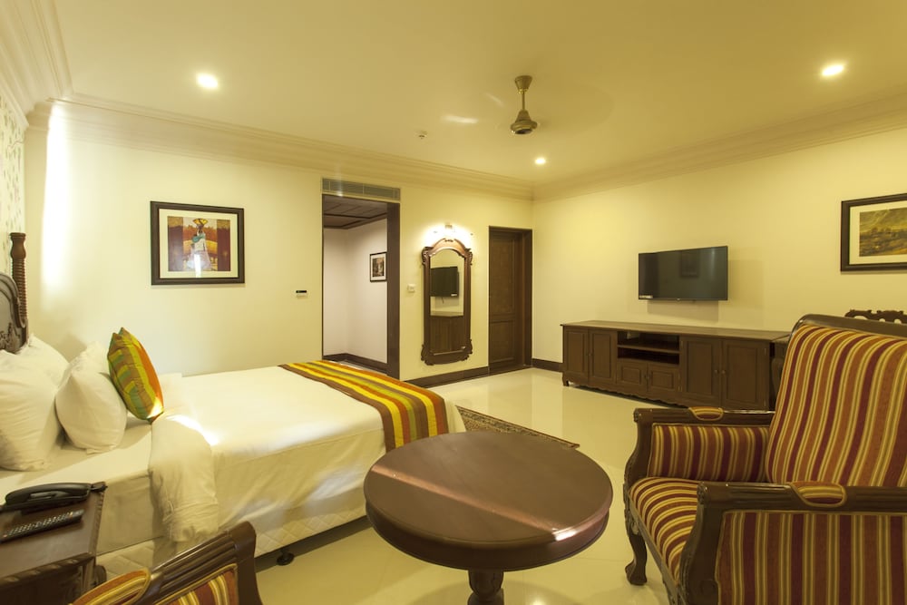 Regency Lagoon Resort 15/44