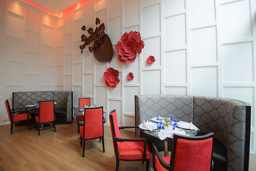 RADISSON BLU HOTEL GUWAHATI 30/48