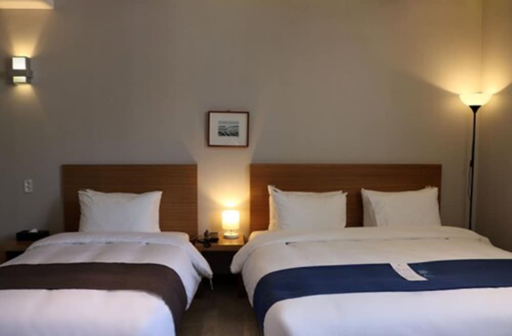 Benikea Yangsan Hotel 12/49