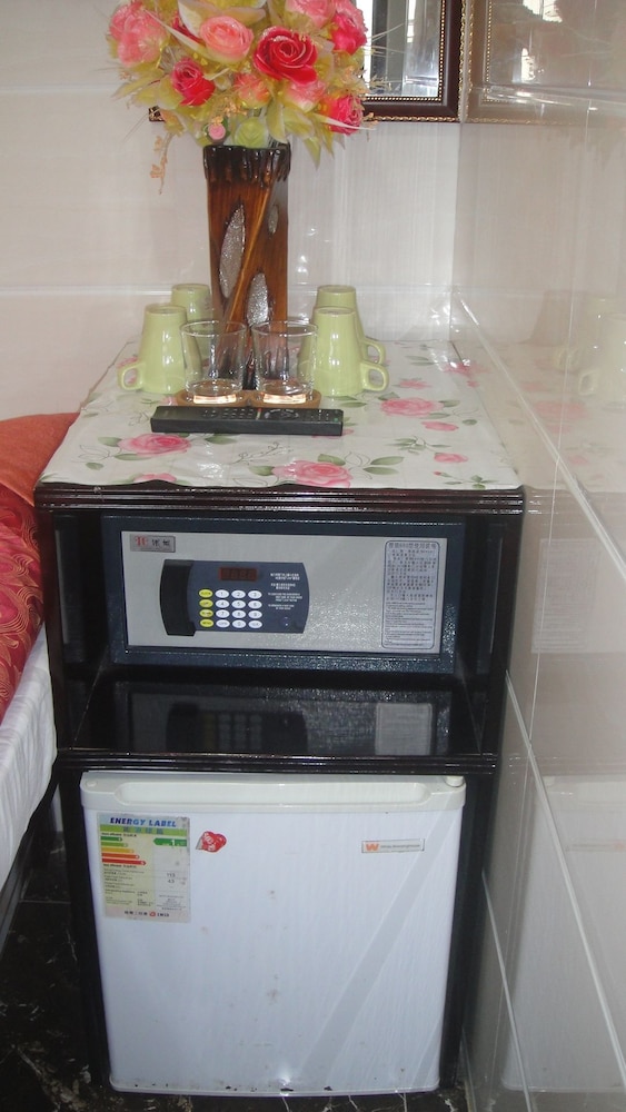 Philippine Hostel 40/45
