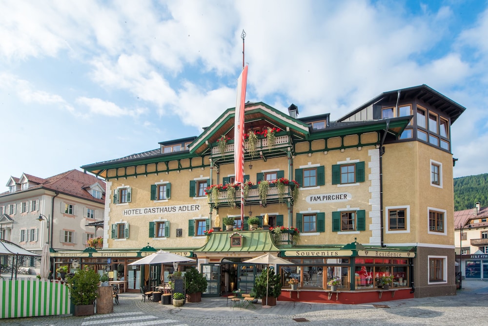 Hotel Adler 4/49