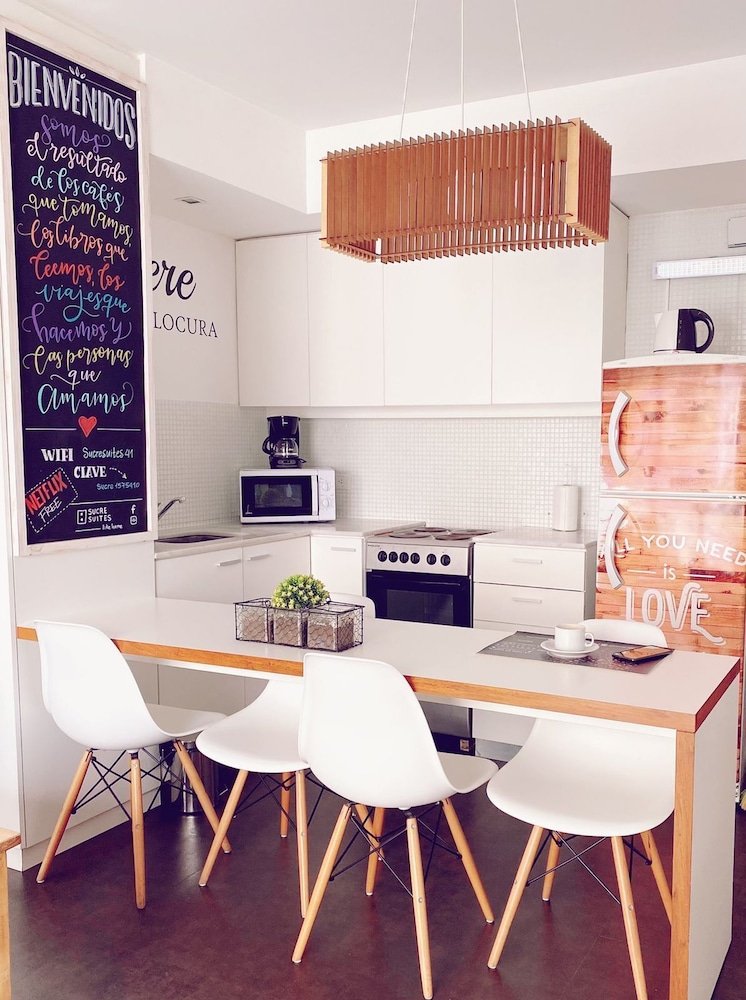 Sucre Suites 63/78