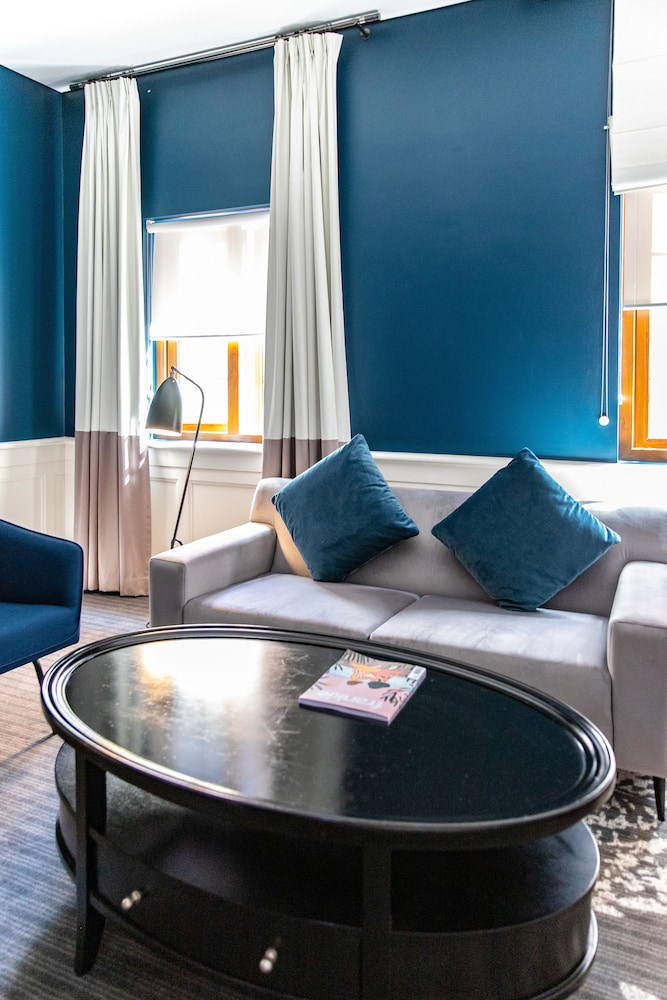 The Inchcolm a EVT Hotel 36/50