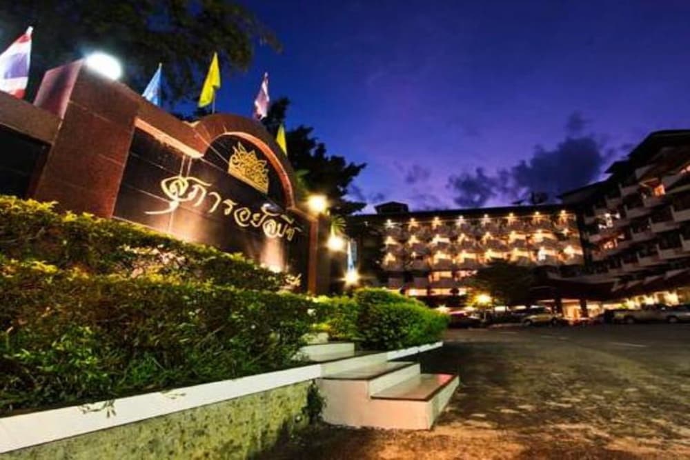 Supar Royal Beach Khanom 35/46