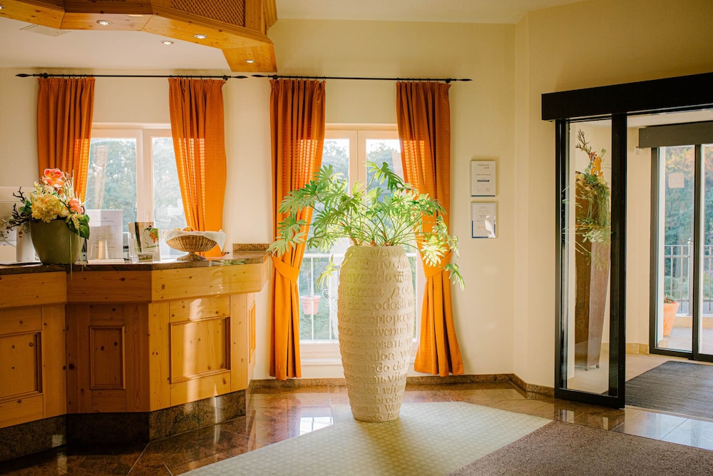 REGIOHOTEL Berghotel Ilsenburg 2/50