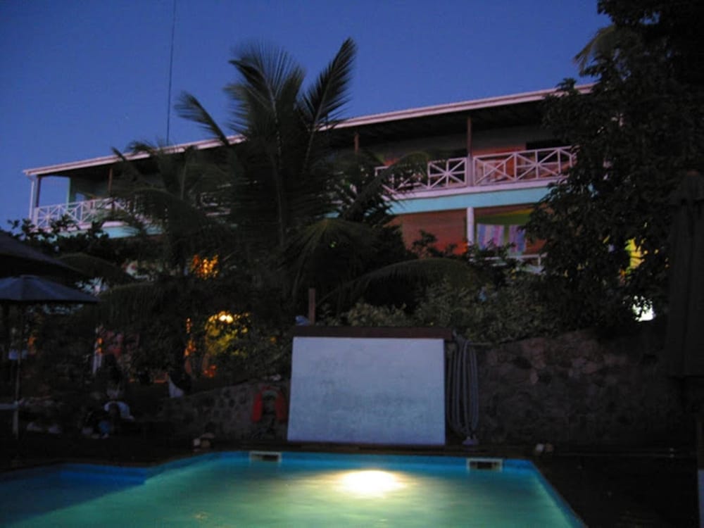 Tamarind Tree Hotel and Restaurant 42/50