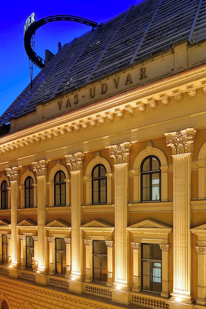 MARRIOTT MILLENNIUM COURT EXECUTIVE APARTMENTS BUDAPEST in BUDAPEST