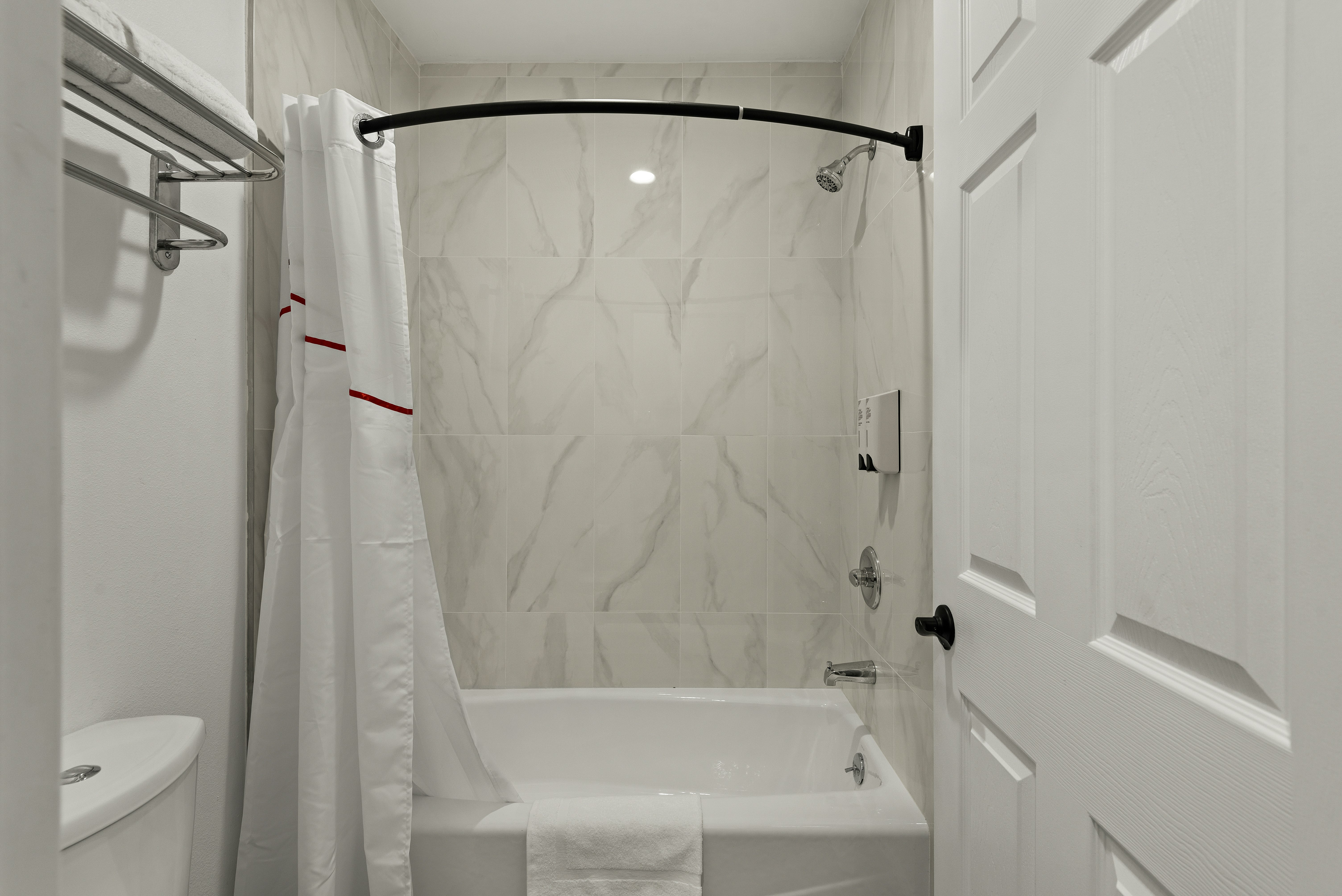 غرفة قياسية بسرير كوين، Red Roof Inn Los Angeles - Wilmington, CA 5/5
