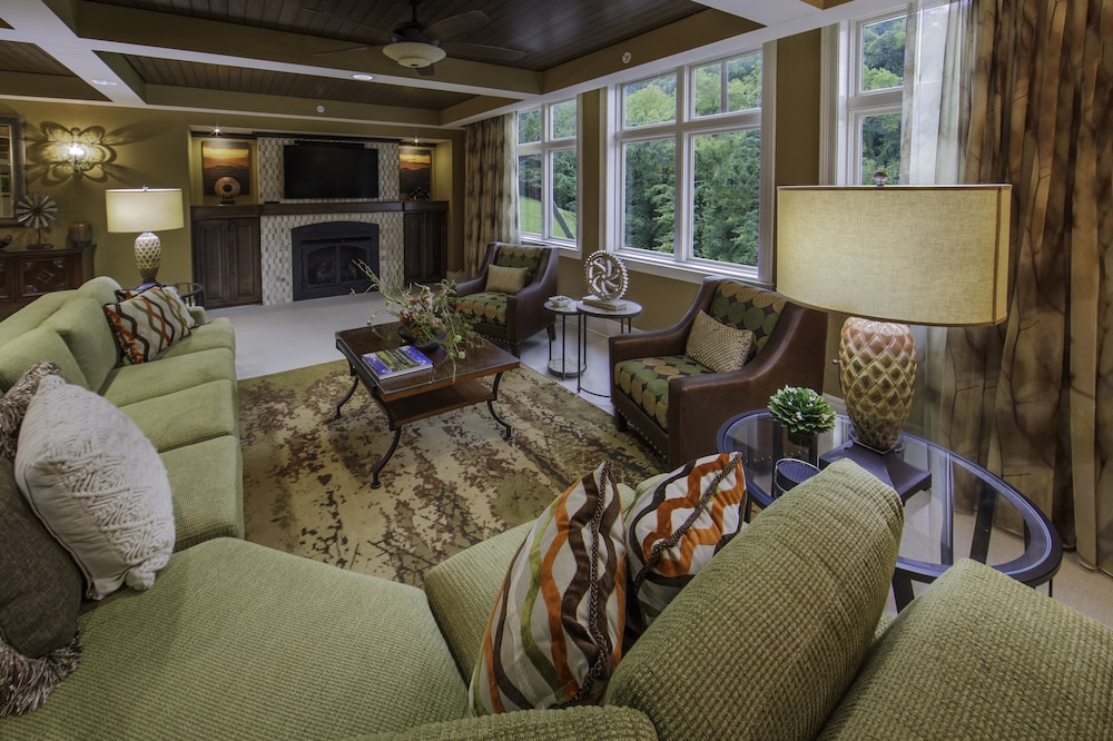 Holiday Inn Club Vacations Smoky Mountain Resort 35/50