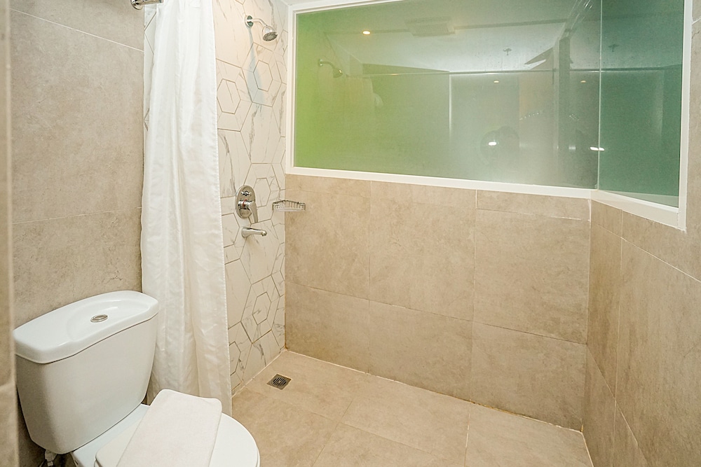 Radja Art And Boutique Hotel Semarang 18/66
