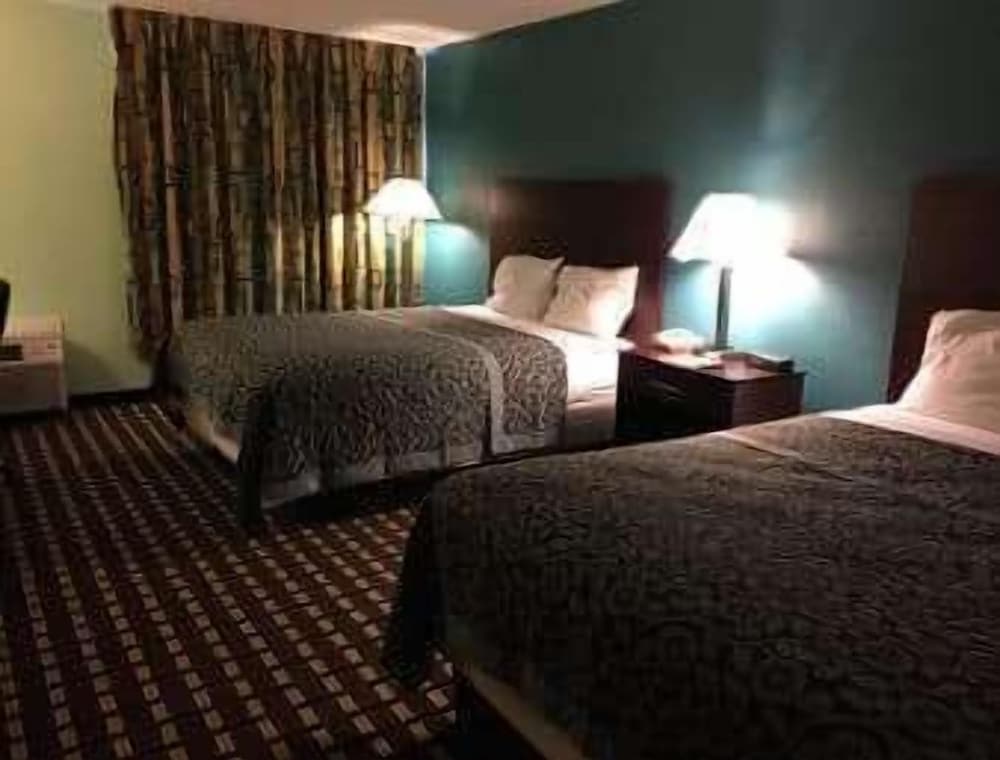 غرفة بسريرين كوين لذوي الإعاقة، Hotel Fort Wright Cincinnati Area 6/10