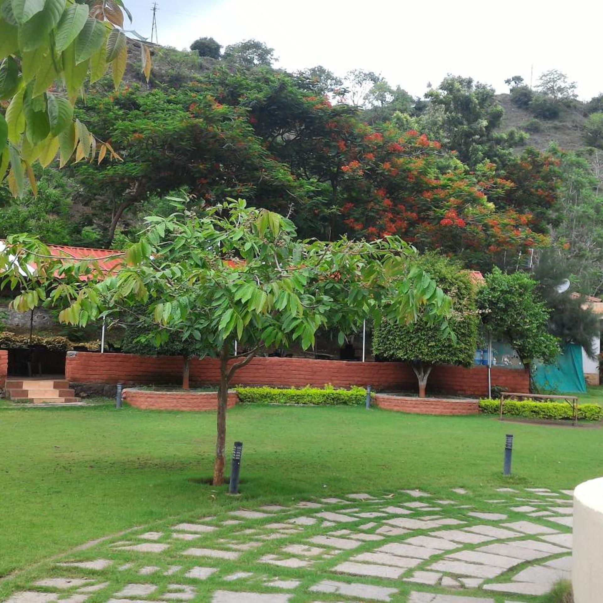 Hiranya Resorts 37/45